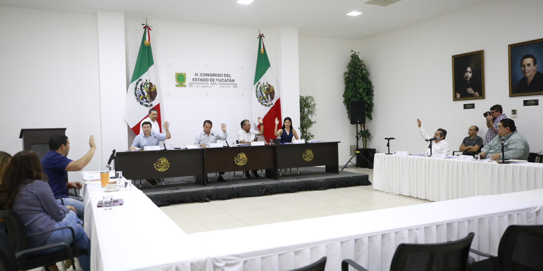 Comisión de Presupuesto aprueba dictámenes en materia de patrimonio estatal, financiamiento municipal y Ley de Ingresos de Telchac Puerto