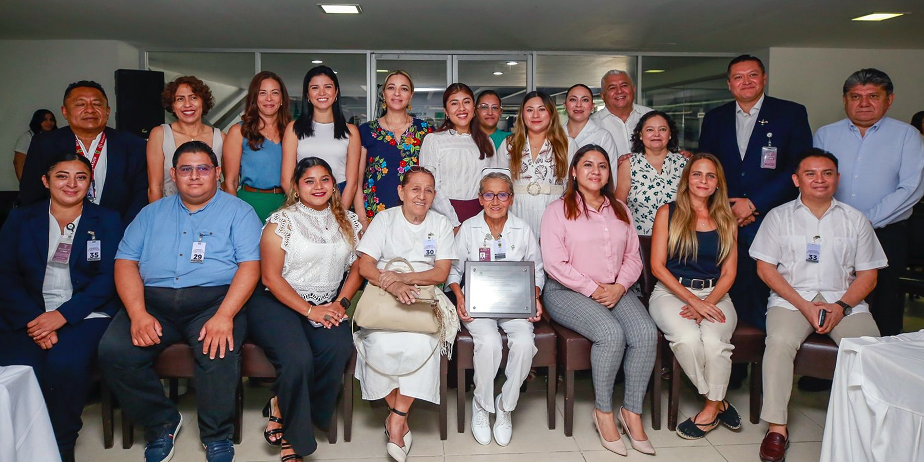 Congreso del Estado entrega el reconocimiento “Refugio Esteves Reyes” 2026 a la enfermera Elodia Aguilar Medina